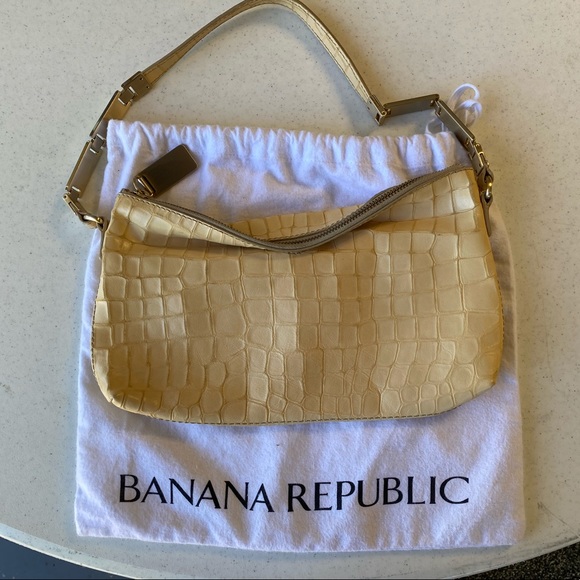 Banana Republic Purse - Picture 1 of 7